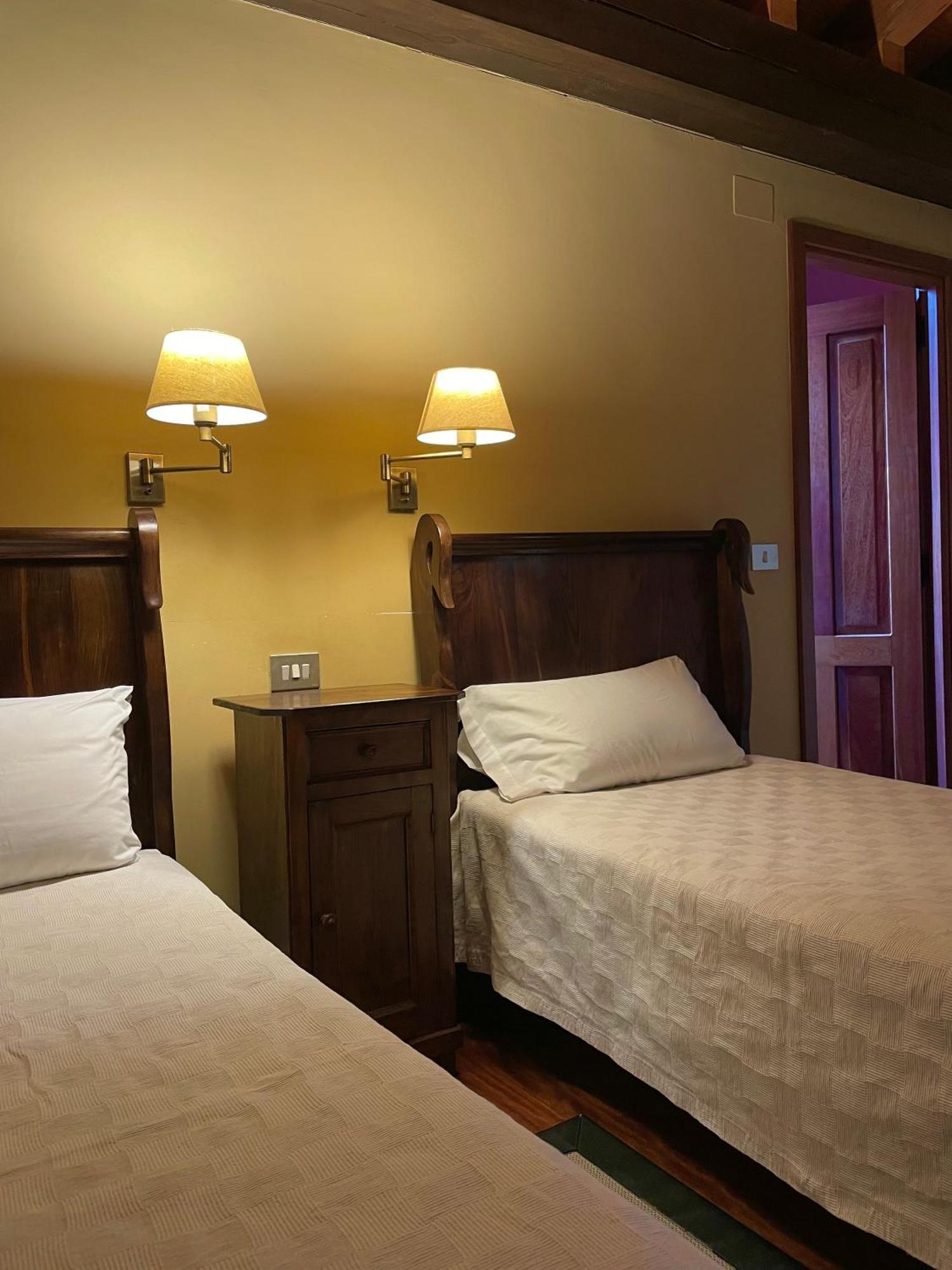 Hotel Konbenio อามอเรเบียตา-เอตชาโน ภายนอก รูปภาพ
